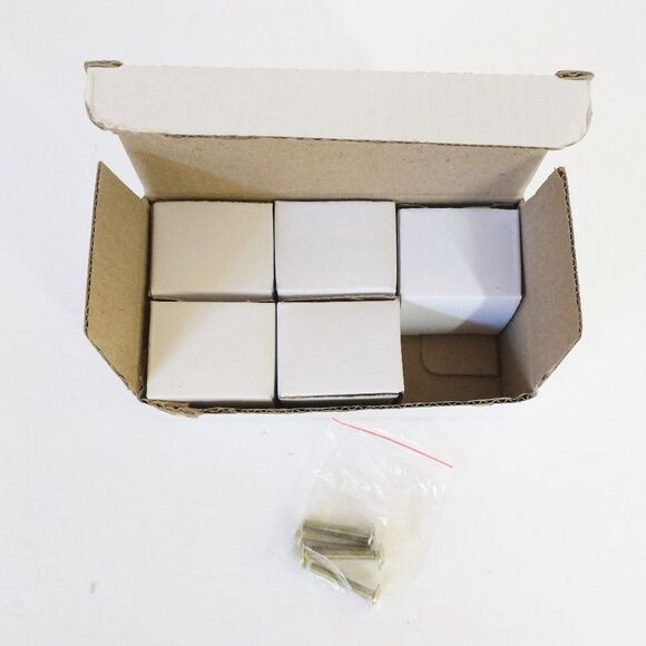 New Five Crystal Glass Knobs 30mm Diamond Shape Clear Glass NIB - Picture 7 of 7